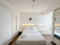 Comfortable Living and Spacious 2BR Apartment at Trillium Residence By Travelio