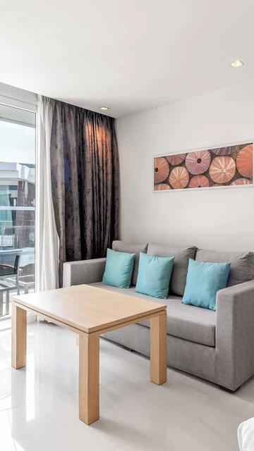 รูปภาพของที่พักริมชายหาด เดินไปชายหาดได้ ซี273