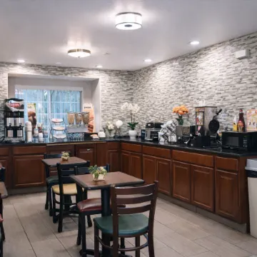 Microtel Inn & Suites by Wyndham Murfreesboro