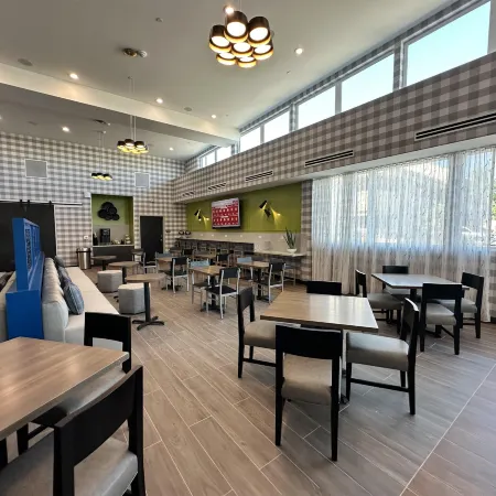Best Western Plus Rialto