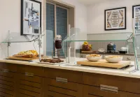 Homewood Suites by Hilton Boston Brookline-Longwood Medical - breakfast