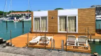 Floating Resort - Parkplatz