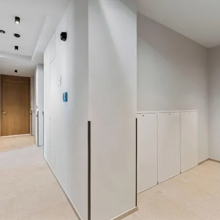 Limehome Piraeus Olive