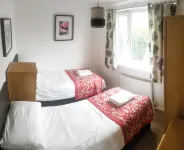 Holt Apartment Hotels in 