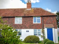 3 Seaview Cottages