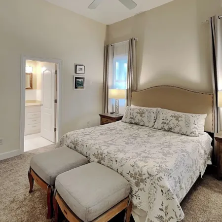 Jean's Dream Hotels in Crescent Beach