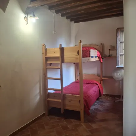 House with Private Garden in the Crete Senesi