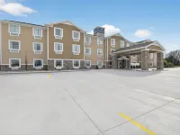 Cobblestone Hotel & Suites - Eaton Hotels in Preble County