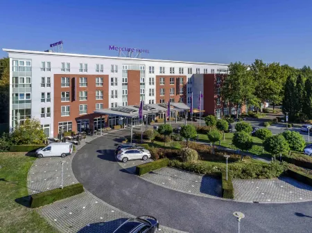 Mercure Kamen Unna