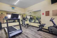 SureStay Hotel by Best Western Mission - Gym