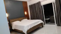 Anira Hotel & Suites - 2-Star