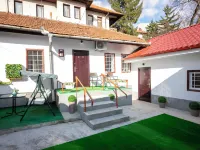 Bosanska Avlija Authentic Sarajevo Stay with Garden فنادق في سراييفو