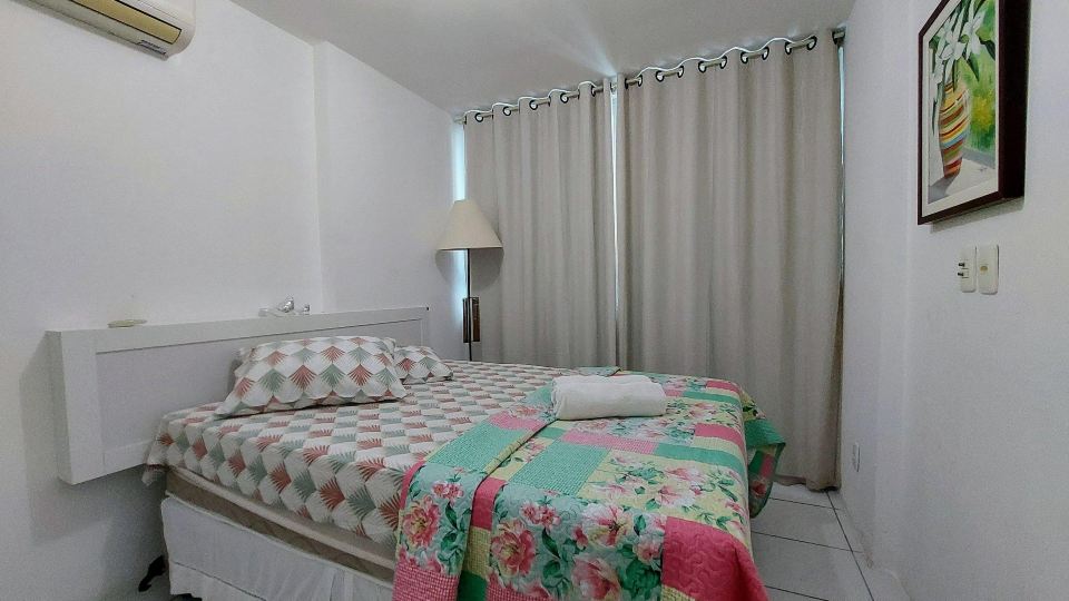 Apê 1 Qto. No M. de Nassau - Ed. Manhattan Home Service 302