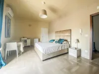 Blue Room - Camera Matrimoniale Con Garage Privato - Wifi