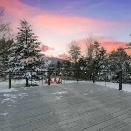 Red Feather Lodge