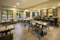 Mountain Modern Sedona, Tapestry Collection by Hilton - breakfast
