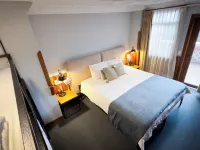 Hotel Kintu Hotels near Barranco