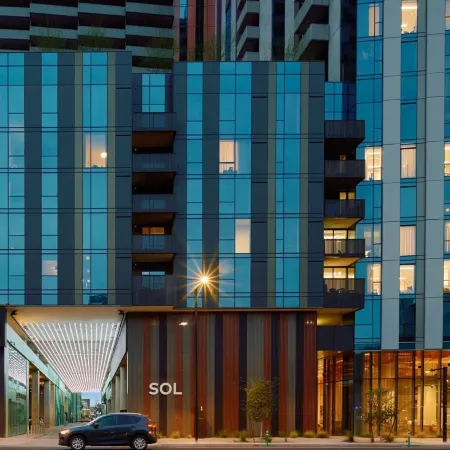 Sentral Sol Modern Отели рядом с достопримечательностью «Музей Звуков»