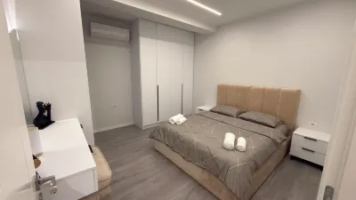 Arjola Cozy Stay โรงแรมใน