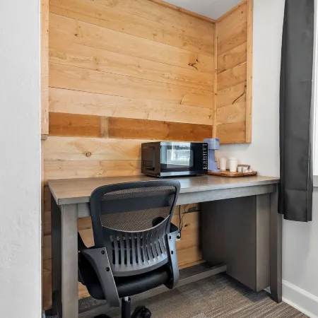 Copper Hill Suites