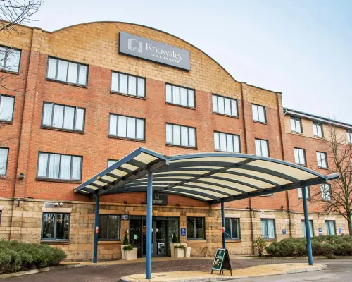 CBH Knowsley Inn & Lounge Hotels near Croxteth