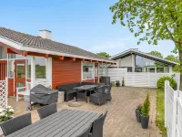 "Ditte" - 300m from the Sea