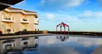 The Lake Hotel Tagaytay - Pools