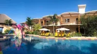 Hotel Pazifico en Monterrico - Pools