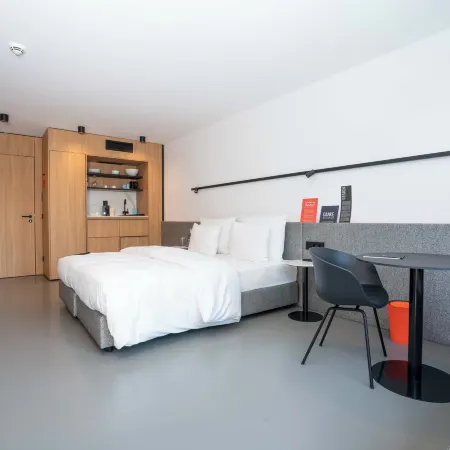 Grefis Hotel Отели рядом с достопримечательностью «Железнодорожный вокзал Мюнхен-Фрайхам»