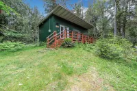 Cabin Steps from Mt. Rainier Park - Feriehus