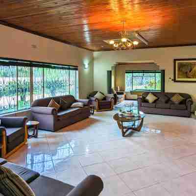 Zambezi Family Lodge Rooms