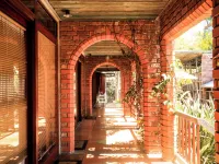 Safi Self-Catering Suites Hotels in East london