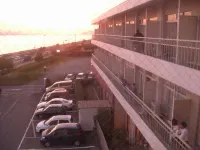 夕景湖畔水天閣旅館 - 停車場