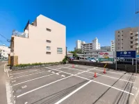 ビジネスホテル林荘 - 駐車場