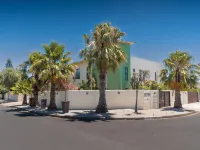 Capetown 4U Guesthouse Hotels near Paddocks shopping Centre