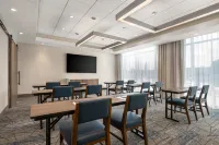 Holiday Inn Express & Suites Overland Park South by IHG - 3 звезды