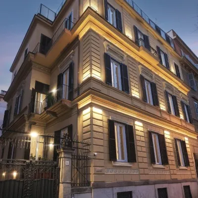 Rishon Hotels near Central Station