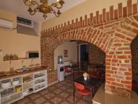 Maison BERTHELOT Hotels near كوتروسيني
