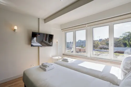 Home Out Marques Suites - Pensionaatit