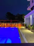 Lotus Hotel - Pools