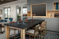 Holiday Inn Express JACKSONVILLE BEACH by IHG - Wifi
