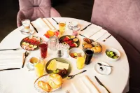 Hotel Riederalm - breakfast