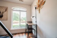 Lakefront Villa 3 / Dock Access - 3-Star
