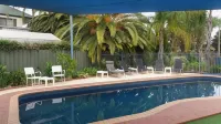 Sunrise Motel - Swimmingpools