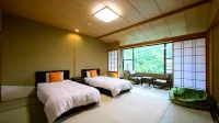 Taishakukyou Kanko Hotel Kinsaikan - Homestays
