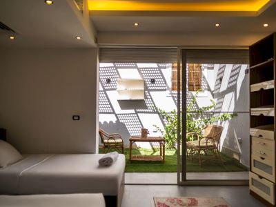 326 · 2BR Townhouse | 2 Bathrooms | Backyard