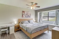 Great for Families! Schertz Getaway 6 Mi to Zoo - Wifi