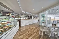DoubleTree by Hilton Malta - bar
