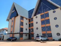 Drimz Hotel Busia - 3-Star