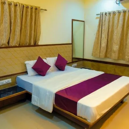 Hotel New Punjab